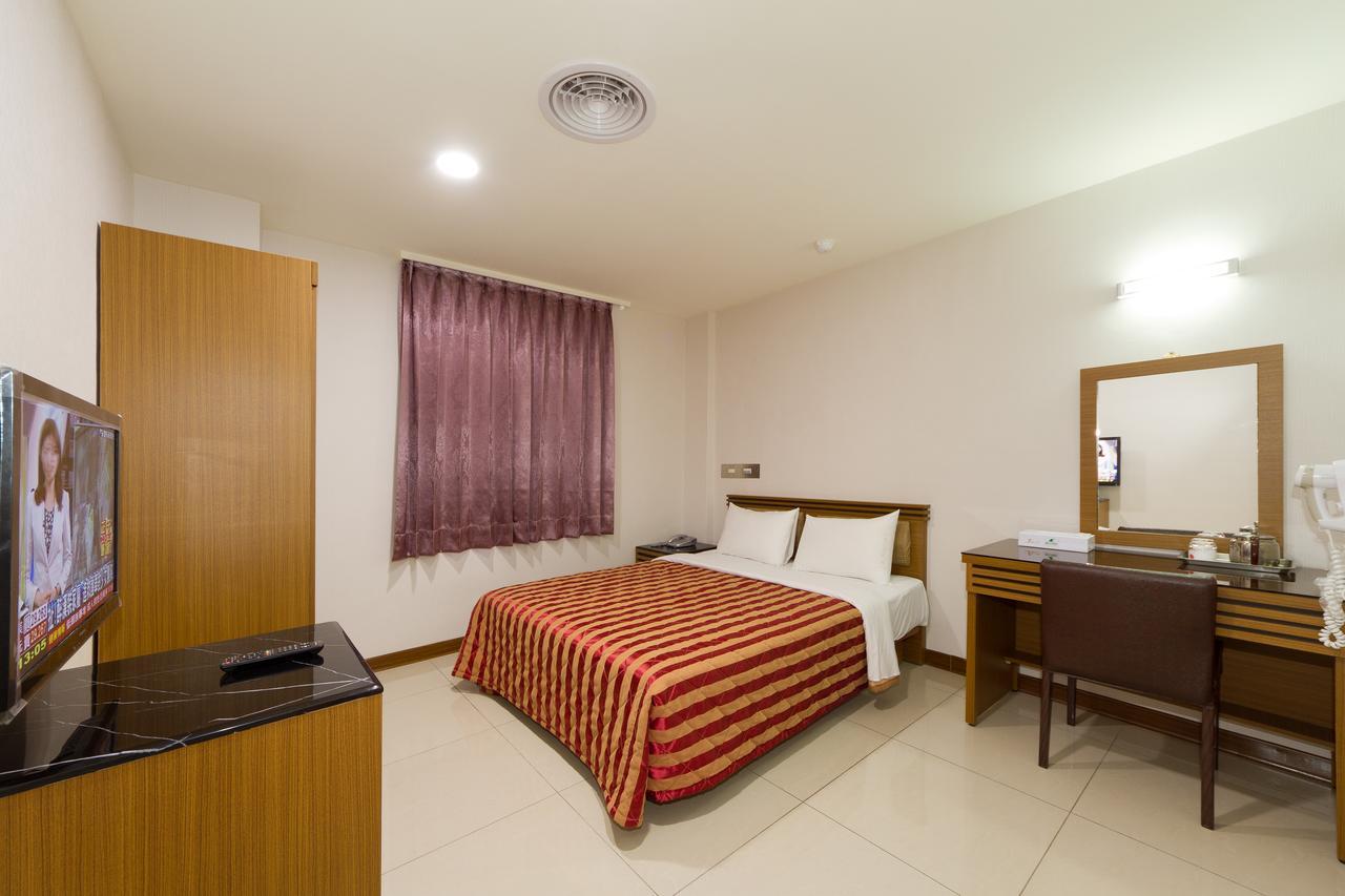 Songshan Hotel Гаосюн Экстерьер фото